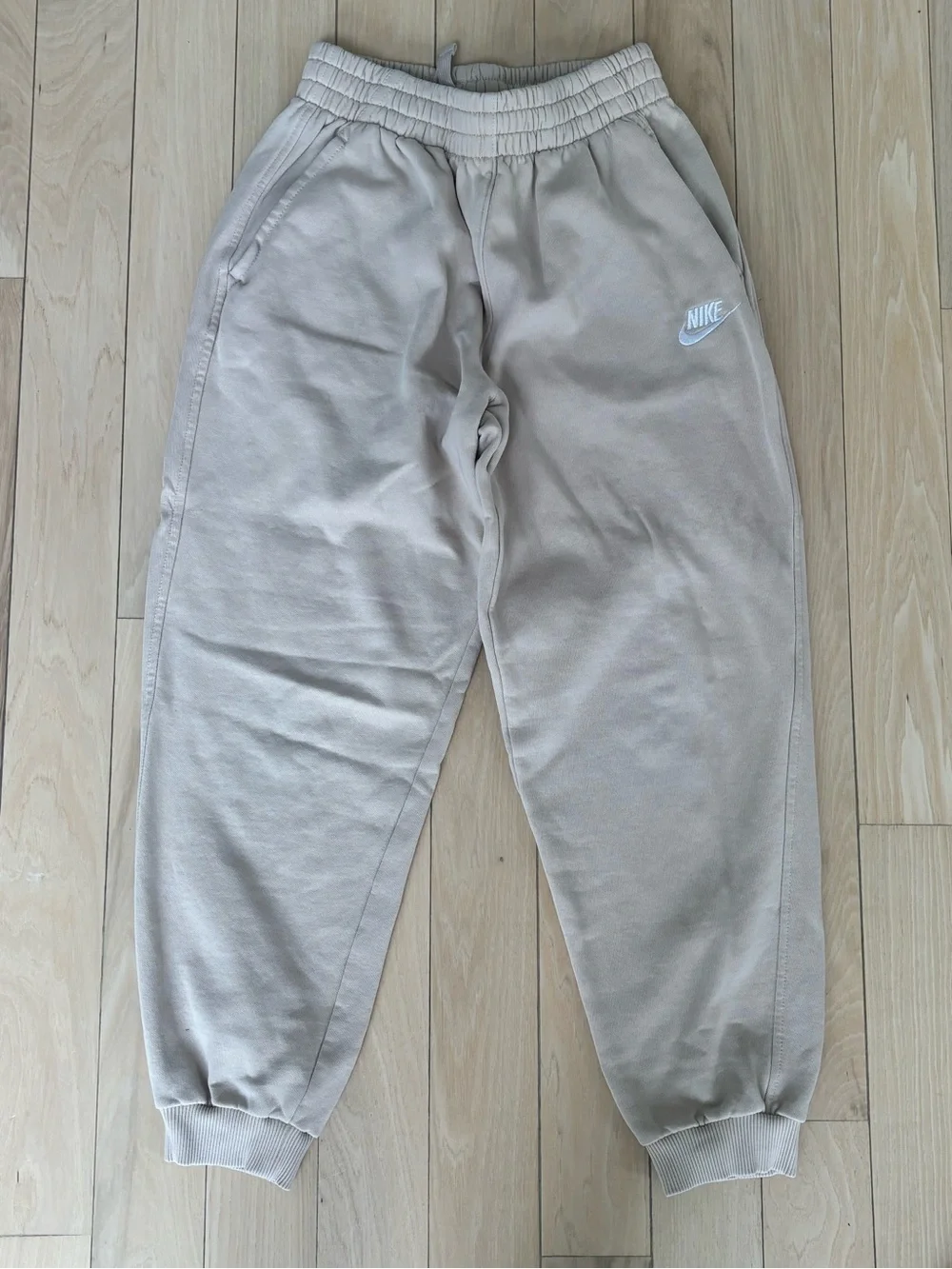 Nike YOUTH LARGE Sweatpants Trio - Black, Gray, Cream